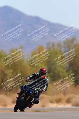 media/Mar-24-2025-Moto Forza (Mon) [[57ce5c5cff]]/2-Intermediate Group/Session 3 Turn 7/